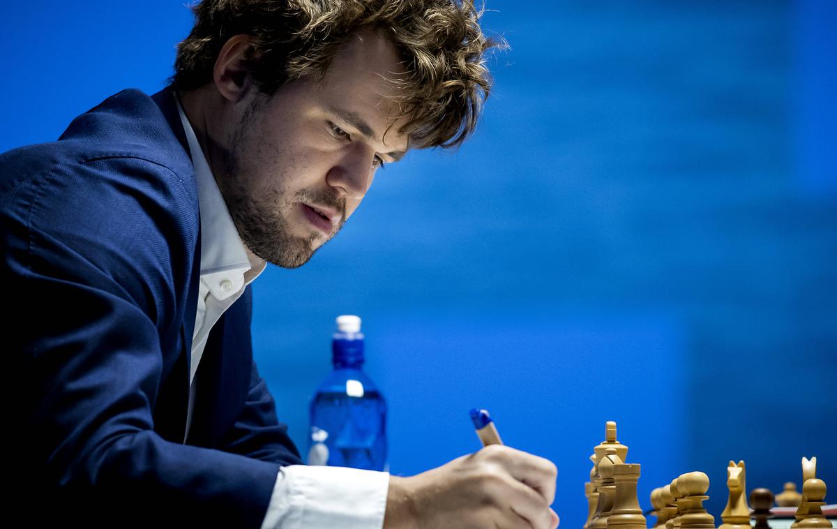 Magnus Carlsen | Norvežan Magnus Carlsen za ubranitev naslova potrebuje še eno točko. | Foto Guliverimage