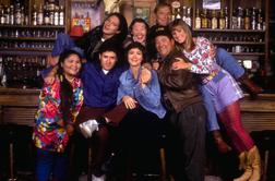 Vrača se TV-uspešnica iz 90. let, odštekana serija Severna obzorja