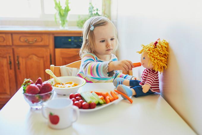 V prehrano otroka vsak dan vključite vsaj en sadni ali zelenjavni obrok. | Foto: Getty Images