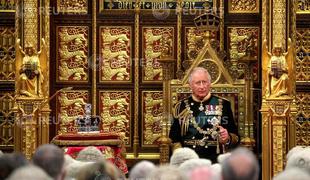 Princ Charles prvič prebral kraljičin govor #foto