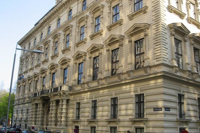 Stavba nekdanjega hotela Radisson na Dunaju | Foto Google Street View