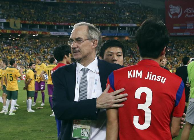 Nemec Uli Stielike ni več trener južnokorejske izbrane vrste. | Foto: Reuters