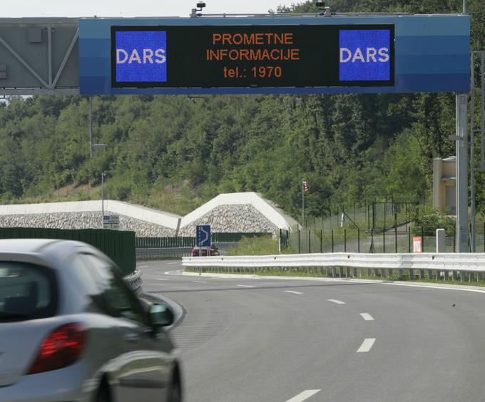 Hitro cesto skozi Vipavsko dolino bo Dars predvidoma obnovil do leta 2018. | Foto: Daniel Novakovič/STA