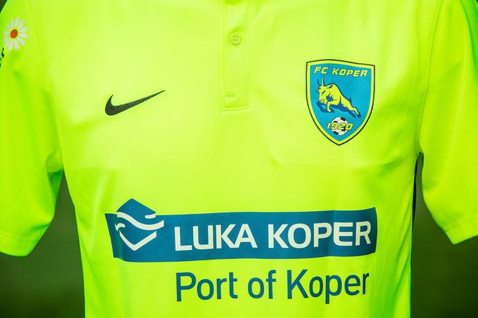 Luka Koper dres | Foto Vid Ponikvar