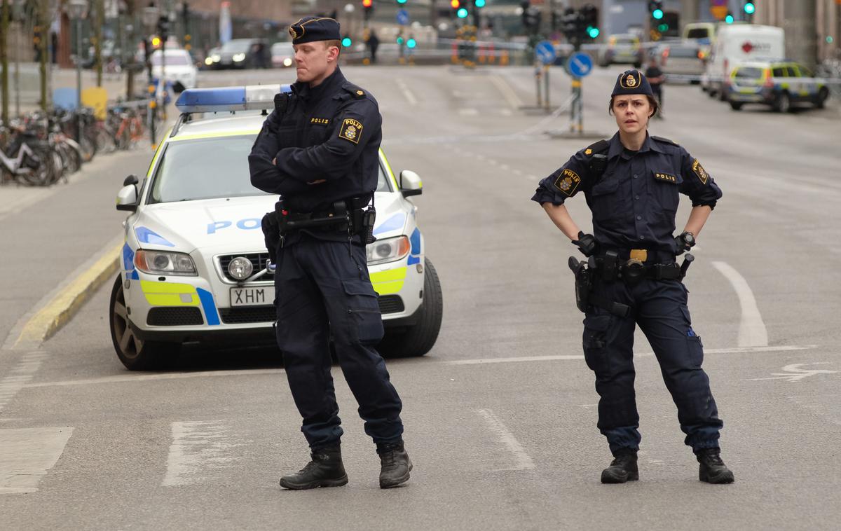 Švedska policija | Švedska je desetletja veljala za državo z idilično družbo, v zadnjih letih pa od tam prihajajo novice o strelskih obračunih kriminalnih tolp. | Foto Guliverimage