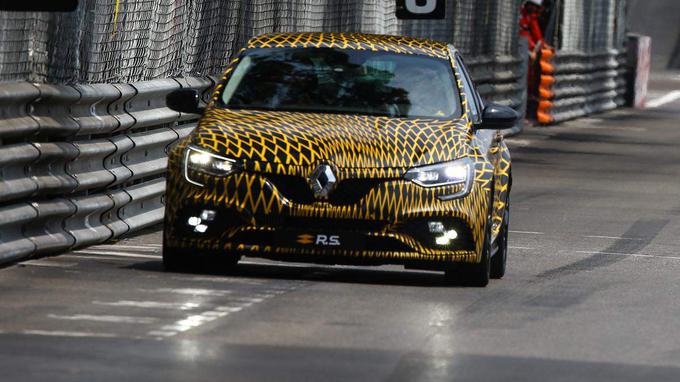Renault je prvega megana R.S. predstavil pred 13 leti in od takrat dalje je namen te hitre športne kombilimuzine jasen: moč ljudem.  | Foto: Renault