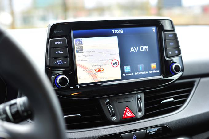 Hyundai: Novi multimedijski zaslon ima za 30 odstotkov hitrejši procesor. | Foto: Gregor Pavšič