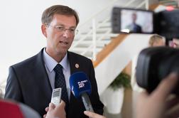 Koalicijo čudijo Nybergova opozorila o korupciji, opozicija pričakuje pojasnila
