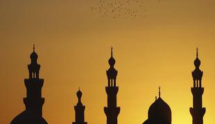 Slovenka v Kairu: To ni islam, ampak manipulacija