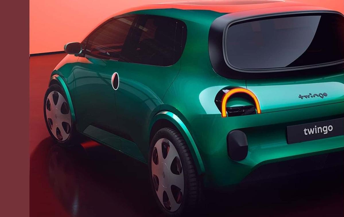 Renault twingo | Renault z novim twingom že napoveduje električnega malčka z izhodiščno ceno pod 20 tisoč evri. Ta avtomobil bodo predvidoma izdelovali v Revozu. | Foto Renault