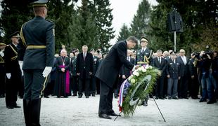 Pahor: Bolj ko bomo človeško povezani, večja bo verjetnost za trajni mir #foto #video