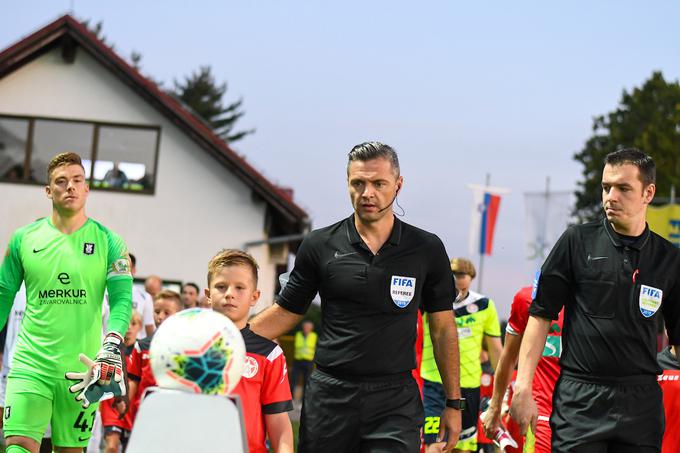 V nedeljo je pravico v Kidričevem delil Damir Skomina. | Foto: Miloš Vujinović/Sportida