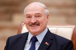 Lukašenko na skrivaj prisegel za šesti mandat