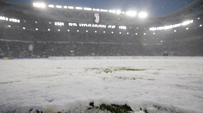 Takole je bil tik pred začetkom tekme proti Atalanti videti štadion Juventusa v Torinu. | Foto: Getty Images