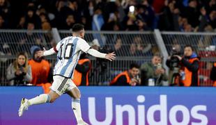 Messi obnorel Argentino z novo mojstrovino