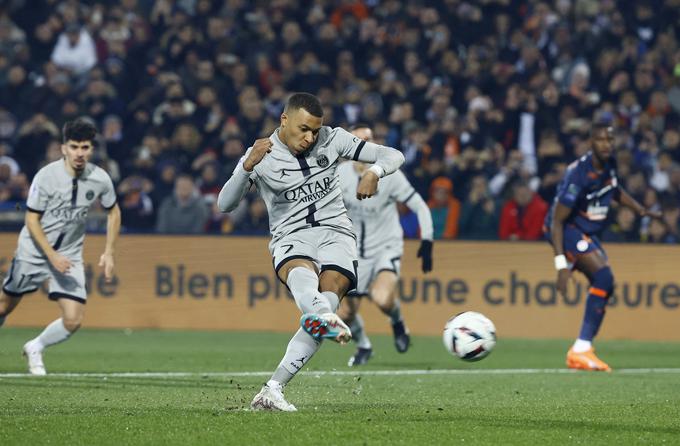 Z bele točke je skušal premagati vratarja Montpelliera kar dvakrat, a mu je obakrat spodletelo. Nekdanji soigralec Jana Oblaka je vselej prebrat njegovo namero. | Foto: Reuters