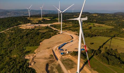 V Srbiji odprli vetrno elektrarno, eno večjih slovenskih naložb v državi