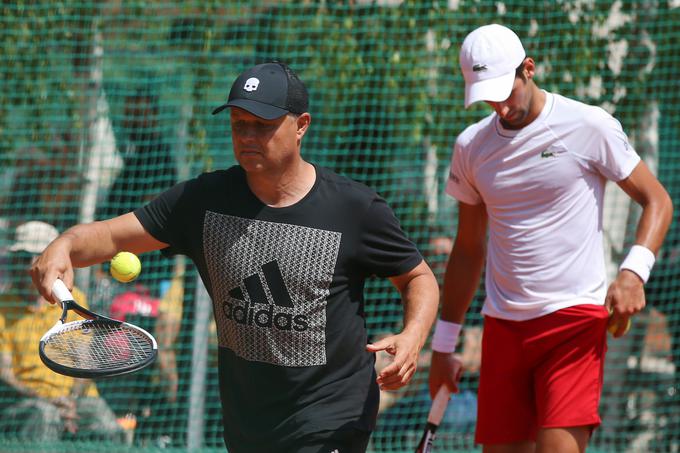 Novak Đoković bo še vedno vztrajal pri tenisu. | Foto: Reuters