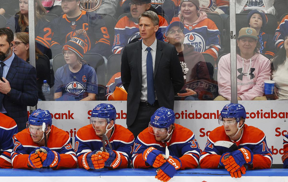 Edmonton Oilers Kris Knoblauch | Edmonton Oilers so pod vodstvom novega trenerja Krisa Knoblaucha prišli do zanesljive domače zmage. | Foto Reuters