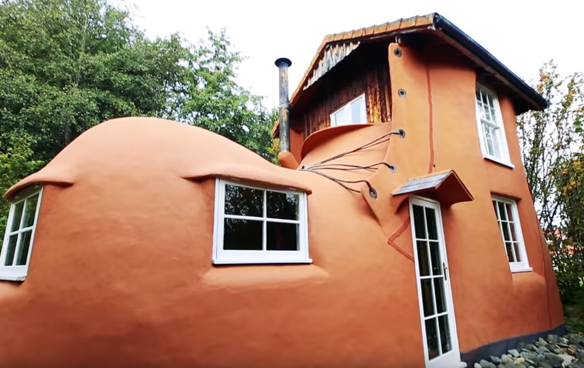 hiša v obliki škornja | Foto Youtube/Living big in a tiny house