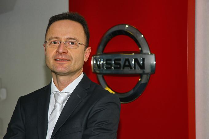 Marjan Murn je pred leti skrbel za prodajo Renaultove, zdaj pa to delo opravlja pri Nissanovi znamki. | Foto: Nissan