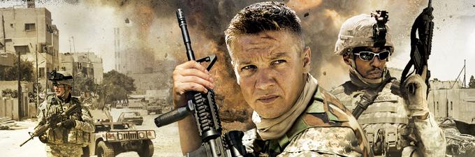 Jeremy Renner v razburljivem prikazu elitnih vojakov, ki se med bojem v Bagdadu posvečajo dezaktiviranju bomb. Vojna drama Kathryn Bigelow je prejela šest oskarjev, tudi za najboljši film leta in režijo. • V petek, 27. 4., ob 20. uri na Planet 2.* | Foto: 