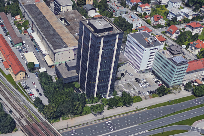 Podjetje Email.si, d.o.o., je imelo po po zamenjavi prvotnega vodstva z drugim, ki je storitev nato nenapovedano ukinilo, sedež na Dunajski cesti 5 v Ljubljani. | Foto: Google Street View