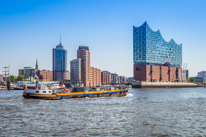 Najobčutnejši padec po lestvici je vknjižil Hamburg, zdrsnil je za kar 34 mest. | Foto: Getty Images