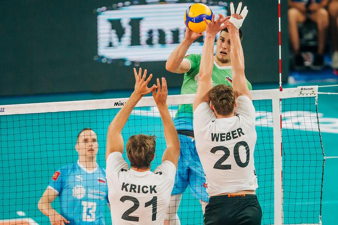 Slovenci se bodo tudi v osmini finala pomerili z Nemci, a to bo povsem druga zgodba, s precej večjim vložkom. | Foto: Siniša Kanižaj/Sportida