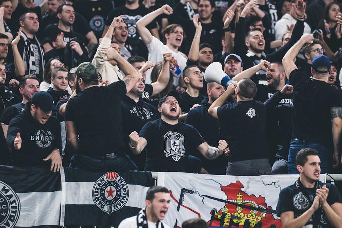 Košarkarji Partizana so imeli bučno podporo s tribun. | Foto: Grega Valančič/Sportida