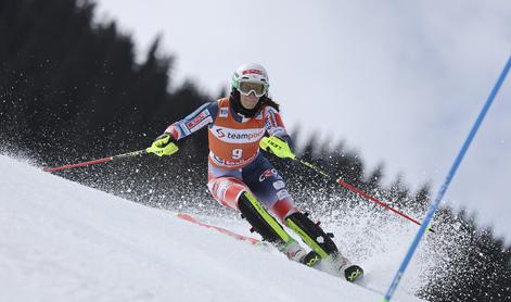 Leona Popović novo ime na seznamu poškodovanih v alpskem smučanju