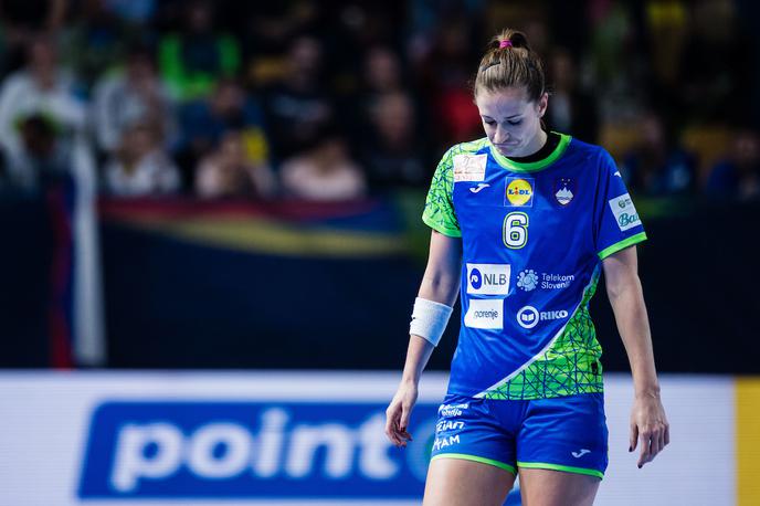EHF Euro22: Slovenija - Švedska, slovenska ženska rokometna reprezentanca Ana Gros | Ana Gros bo od prihodnje sezone nosila dres Krima. | Foto Grega Valančič/Sportida