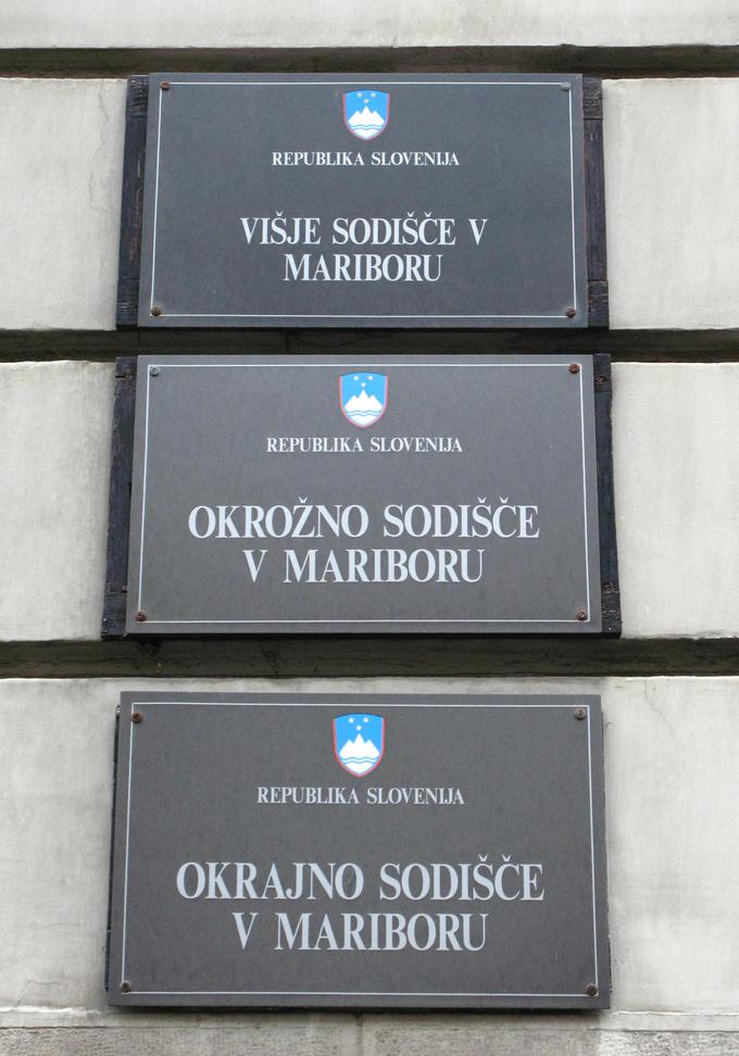 Eno pomembnejših vprašanj je, ali Okrožno sodišče v Mariboru ima prostor in kadre za tako obsežen sodni postopek. Na ministrstvu za finance odgovora nimajo. Organizacijske težave lahko pomembno vplivajo na hitrost postopkov. | Foto: STA ,