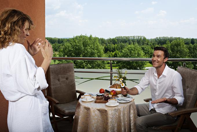 V Hotelu Livada Prestige lahko poizkusite več kot 50 prekmurskih jedi. | Foto: 