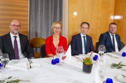Minister Podgoršek ob svetovnem dnevu oljke čestital slovenskim oljkarjem