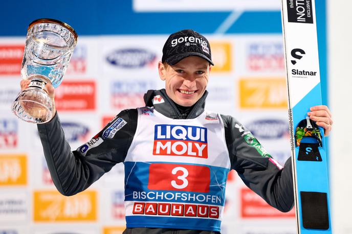 Bischofshofen Anže Lanišek | Anže Lanišek je v Bischofshofnu osvojil drugo mesto, njegove 21. stopničke. | Foto Reuters