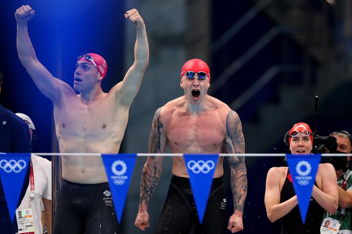 Adam Peaty Velika Britanija mešane štafete OI Tokio | Mešana štafeta Velik Britanije slavi olimpijsko zlato. | Foto Reuters