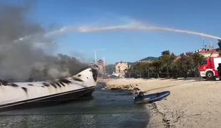 Na Hrvaškem požar uničil pet jaht, škode za več milijonov evrov #video