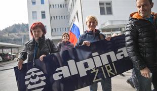 Žirovci bodo ravnanja v Alpini prijavili protikorupcijski komisiji