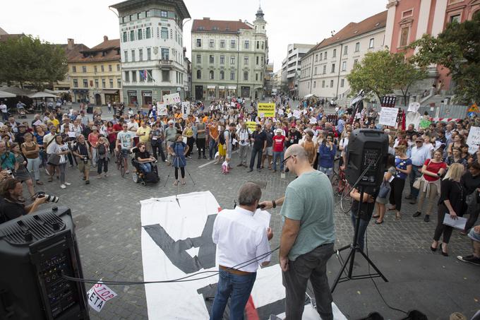 Protestni shod v Ljubljani | Foto: Bojan Puhek