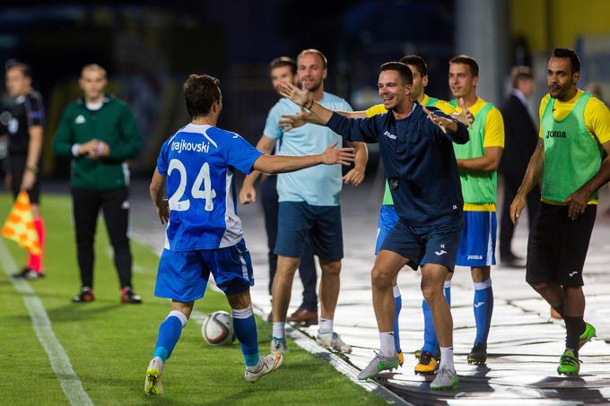 V prvih minutah drugega polčasa je za veselje Domžalčanov poskrbel Dejan Trajkovski, ki je priboril pomemben remi. | Foto: Žiga Zupan/Sportida