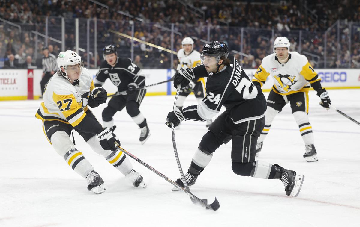 Los Angeles Kings Pittsburgh Penguins | Kralji so po štirih zaporednih zmagah izgubili. Pred domačimi gledalci so izgubili v podaljšku. | Foto Reuters
