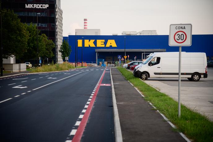 Ikea Ljubljana | Nova stavba Ikee v ljubljanskem BTC je na zunaj že več mesecev povsem nared. | Foto STA