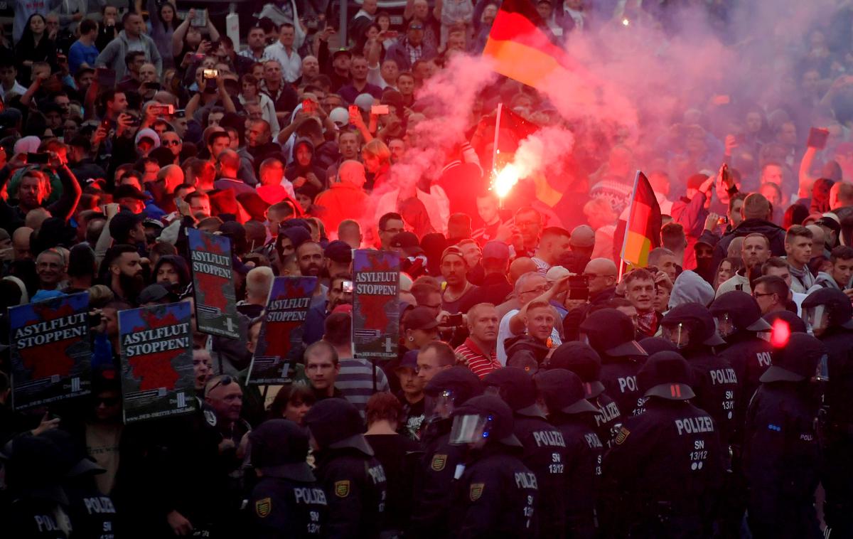 Protesti skrajne desnice v Chemnitzu | Protesti skrajne desnice v nemškem mestu Chemnitz. | Foto Reuters