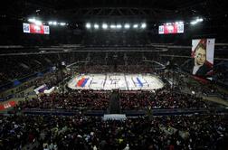 V St. Peterburgu padel ruski rekord v številu gledalcev na hokejski tekmi