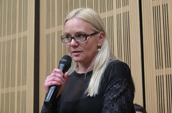 Generalni direktor RTV Slovenija za šefinjo televizije predlaga Katjo Šeruga