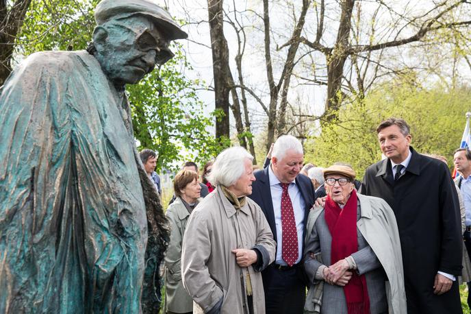 Boris Pahor spomenik | Foto Vid Ponikvar