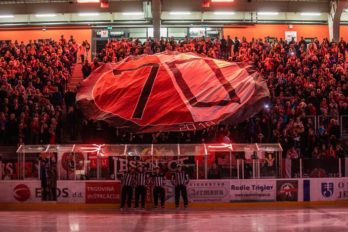 Jesenice Olimpija Alpska liga hokej | Na Jesenicah letos častijo 70 obletnico hokeja. | Foto Urban Meglič/Sportida