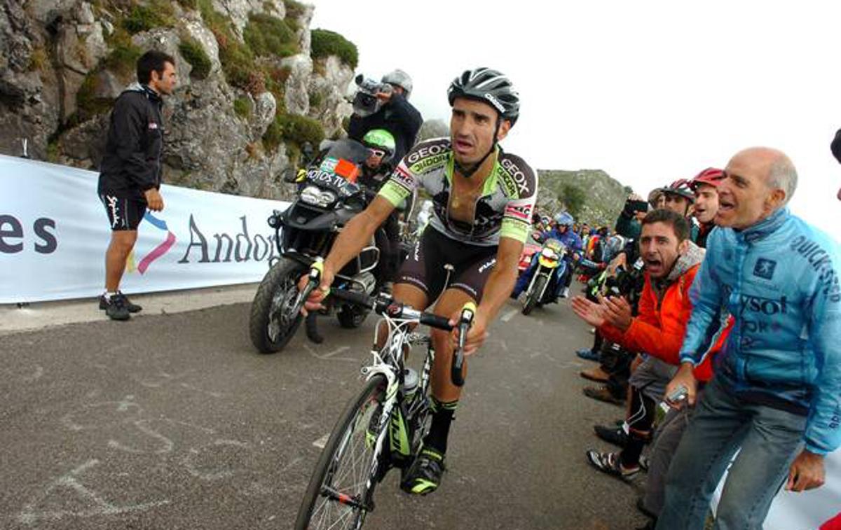 Juan Jose Cobo  Vuelta 2011 | Španec Juan Jose Cobo je leta 2011 z napadom v zadnjem delu vzpona na L'Angliru dobil kraljevsko etapo in Vuelto. | Foto Guliver/Getty Images
