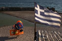 Grčija rešena pred bankrotom in grexitom